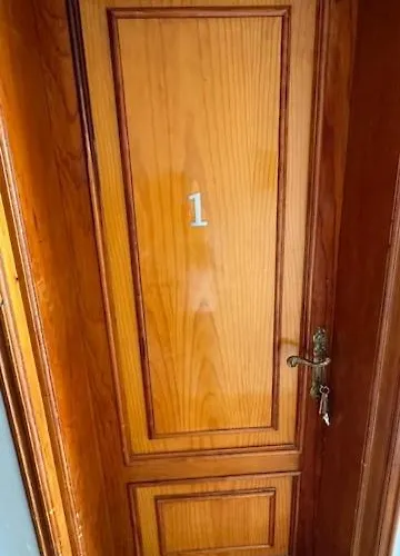 Casa Rozita Self Check In 24h Πανσιόν