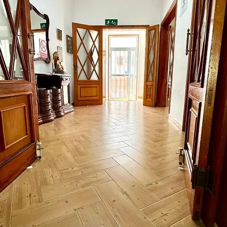 Casa Rozita Self Check In 24h 게스트하우스 그라나딜라데아보나