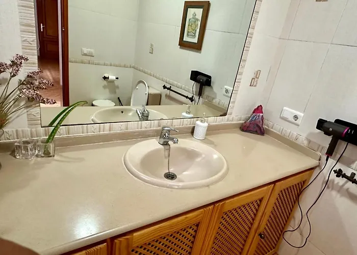 Pensión Casa Rozita Self Check In 24h *